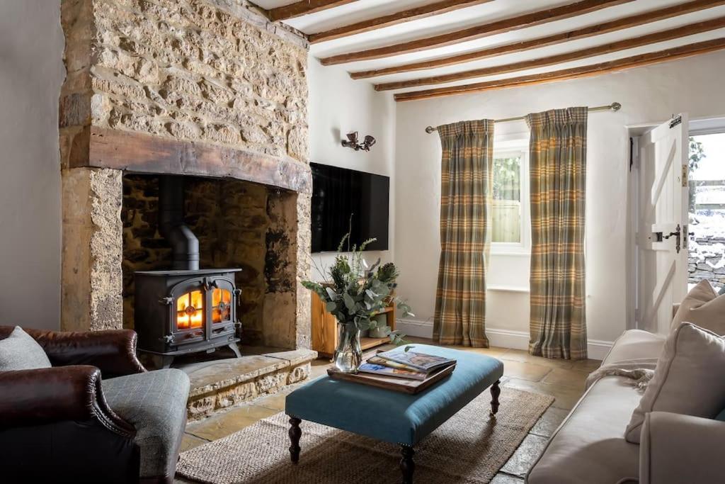 Charming 17Th Century Cotswold Cottage Adlestrop Luaran gambar